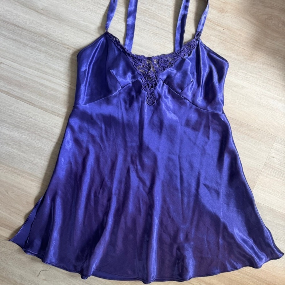 California Dynasty Vintage Purple Satin Lace Trim Chemise Slip‎ Dress Medium